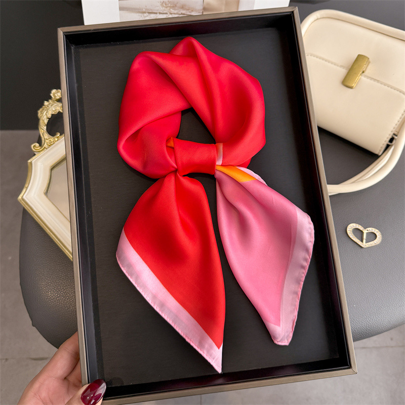 Foulard carré en satin de soie - Women'S Accessories For Neck avis et prix