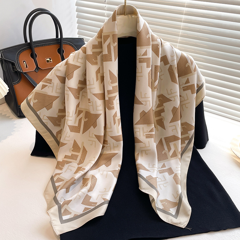 Nouveau foulard en satin sergé - Women'S Accessories For Neck avis et prix