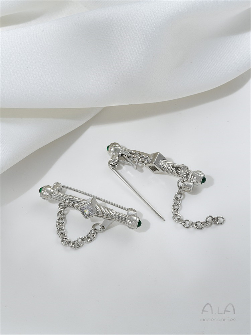 JOType-Broche fendue en or 14  - Brooch Pin Gold avis et prix