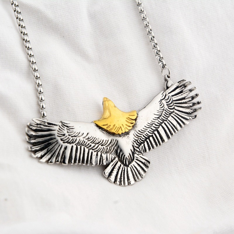 Pendentif aigle tendance en ar - Women'S Eagles Accessories avis et prix