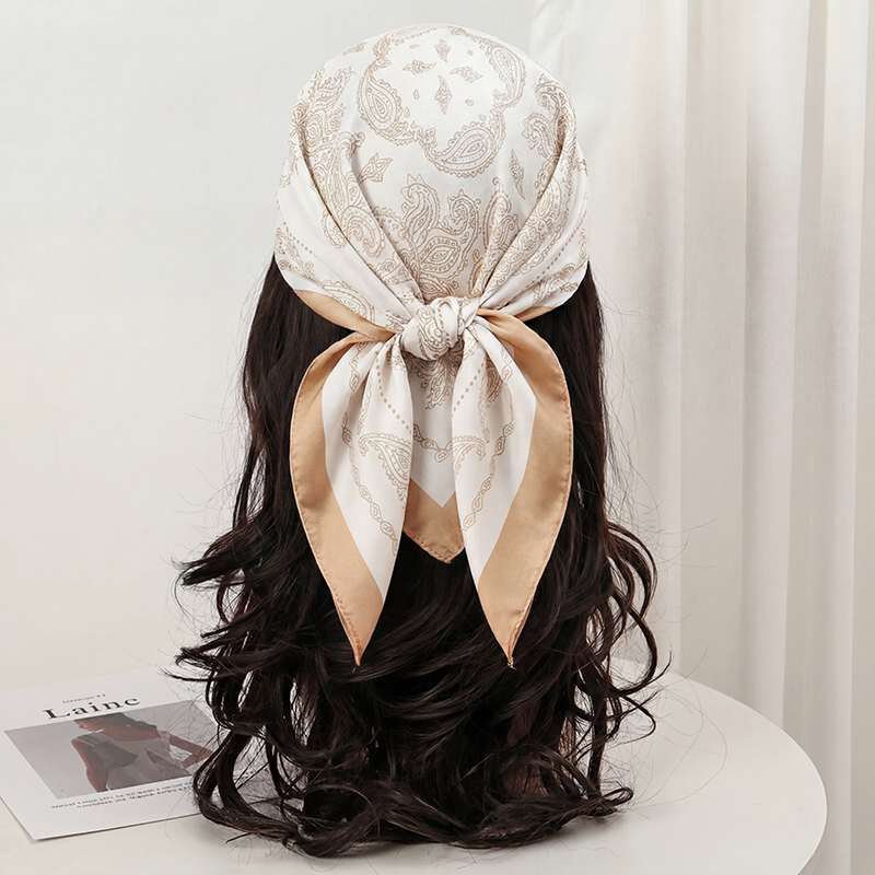 Foulard carré vintage beige à  - Women'S Accessories For Neck avis et prix